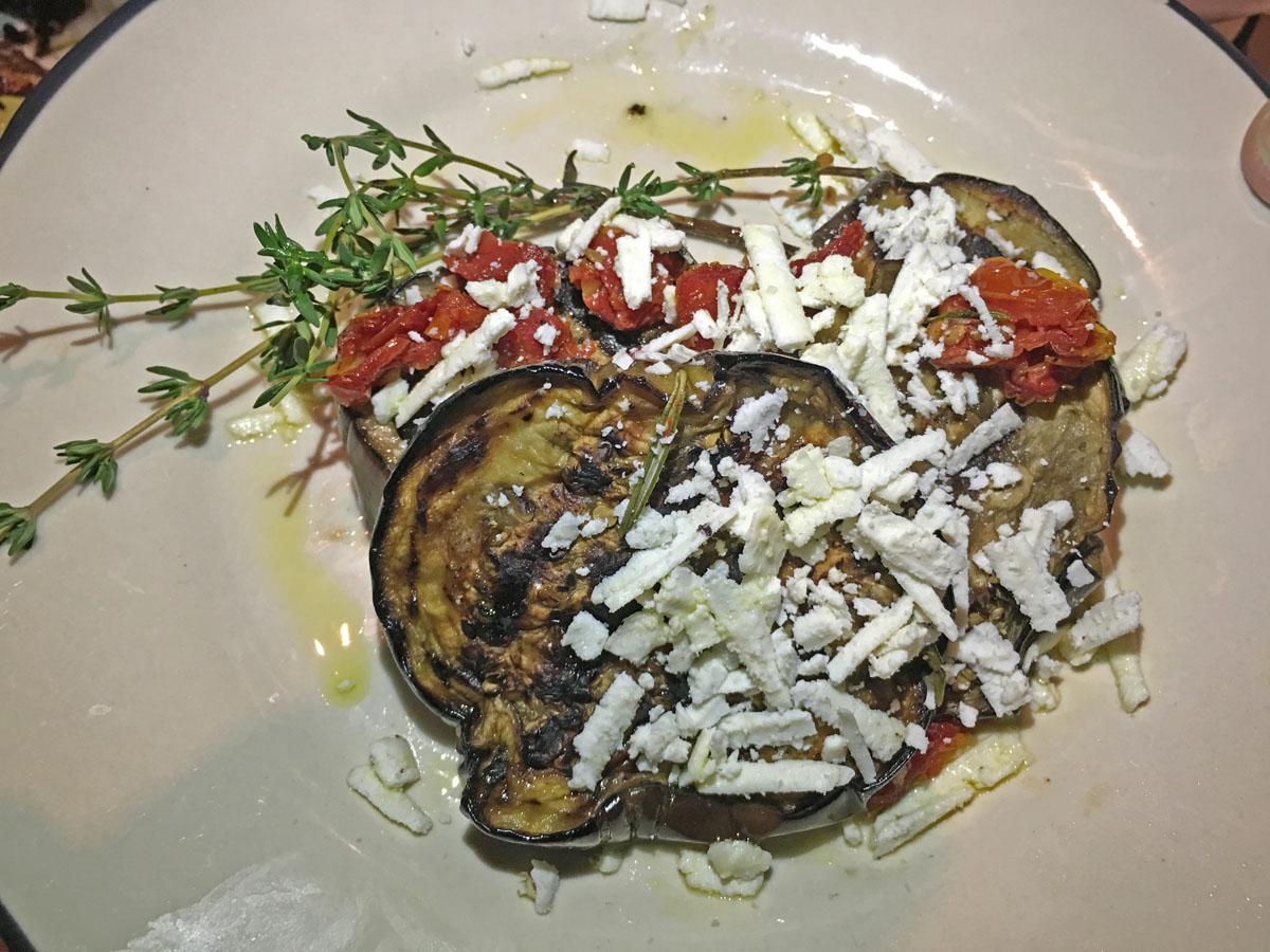 Strada berenjena ret