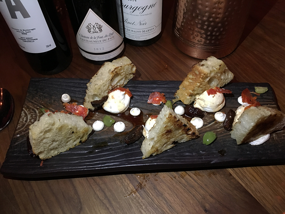 Beaker & Grey higos 1 ret