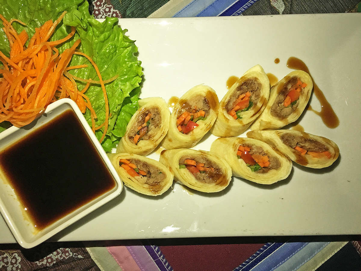 Bangkok duck roll 2 ret